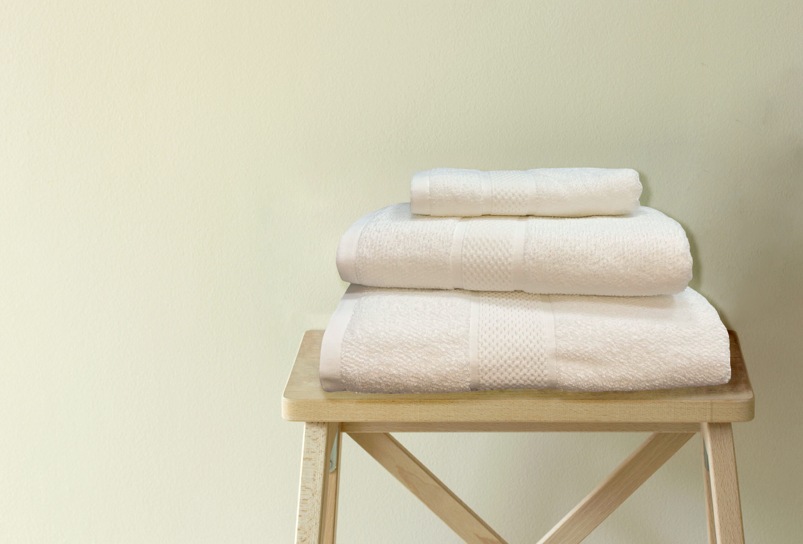 Toallon Baño Blanco 100% Algodón 500 Gramos 160 X 80 Cm 1 Toallon Baño Blanco 100% Algodón 500 Gramos 160 X 80 Cm