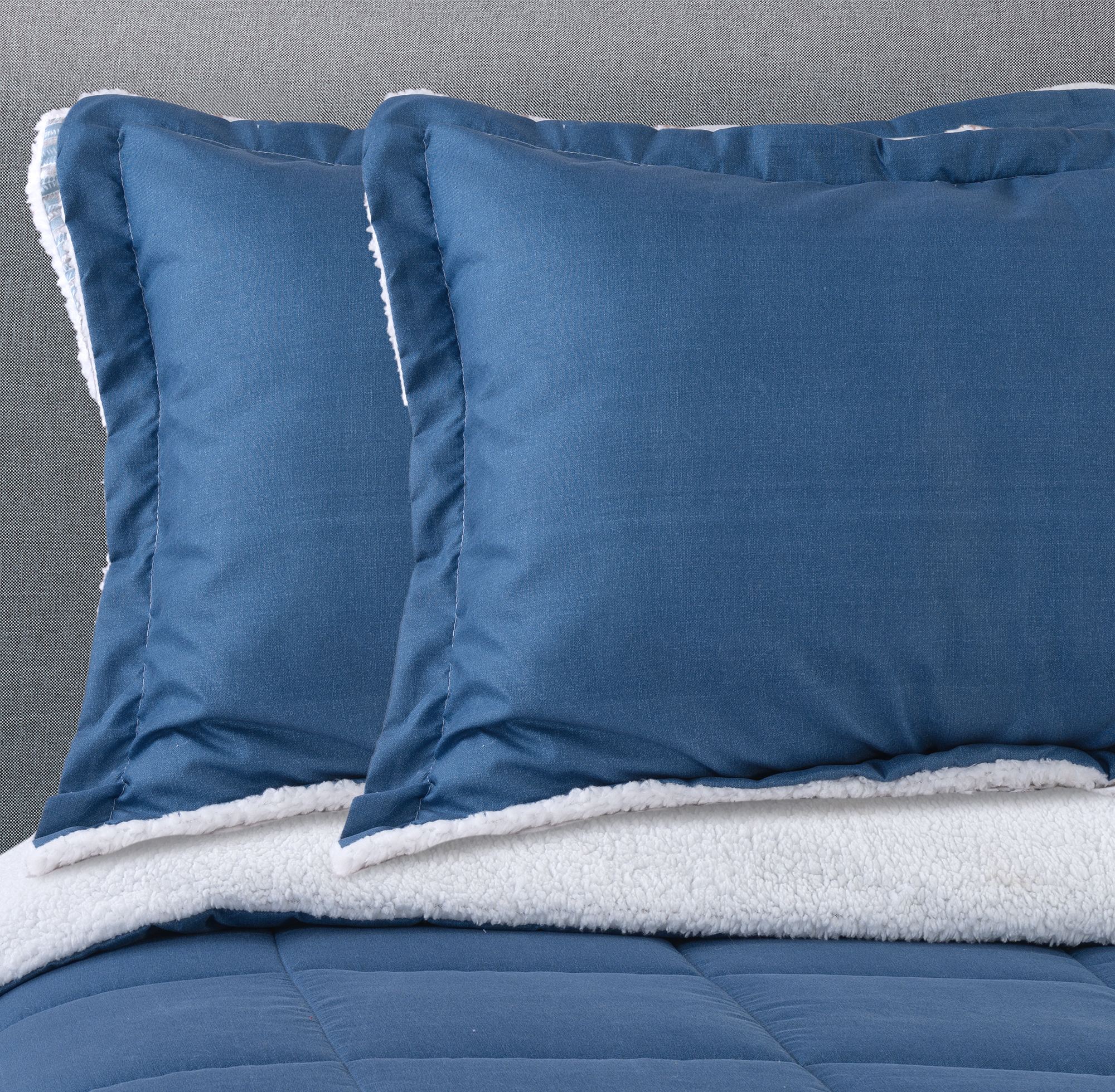 PLUMON ESTAMPADO CON SHERPA KING AZUL 3 PLUMON ESTAMPADO CON SHERPA KING AZUL - Imagen 3
