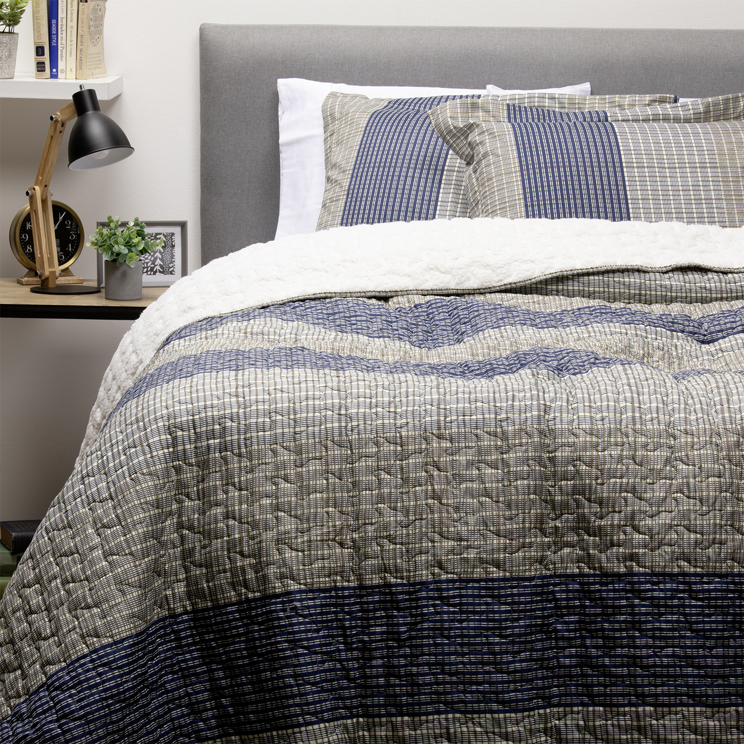 CUBRECAMA SHERPA ESTAMPADO 2 PLAZAS AZUL 1 CUBRECAMA SHERPA ESTAMPADO 2 PLAZAS AZUL