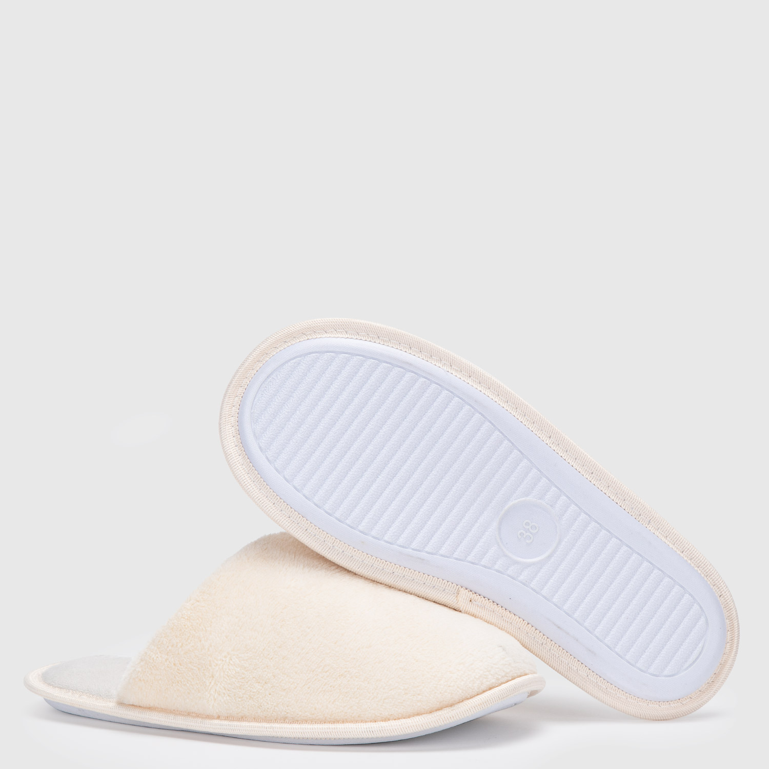 BATA Y PANTUFLAS BLANCA S/M 3 BATA Y PANTUFLAS BLANCA S/M - Imagen 3