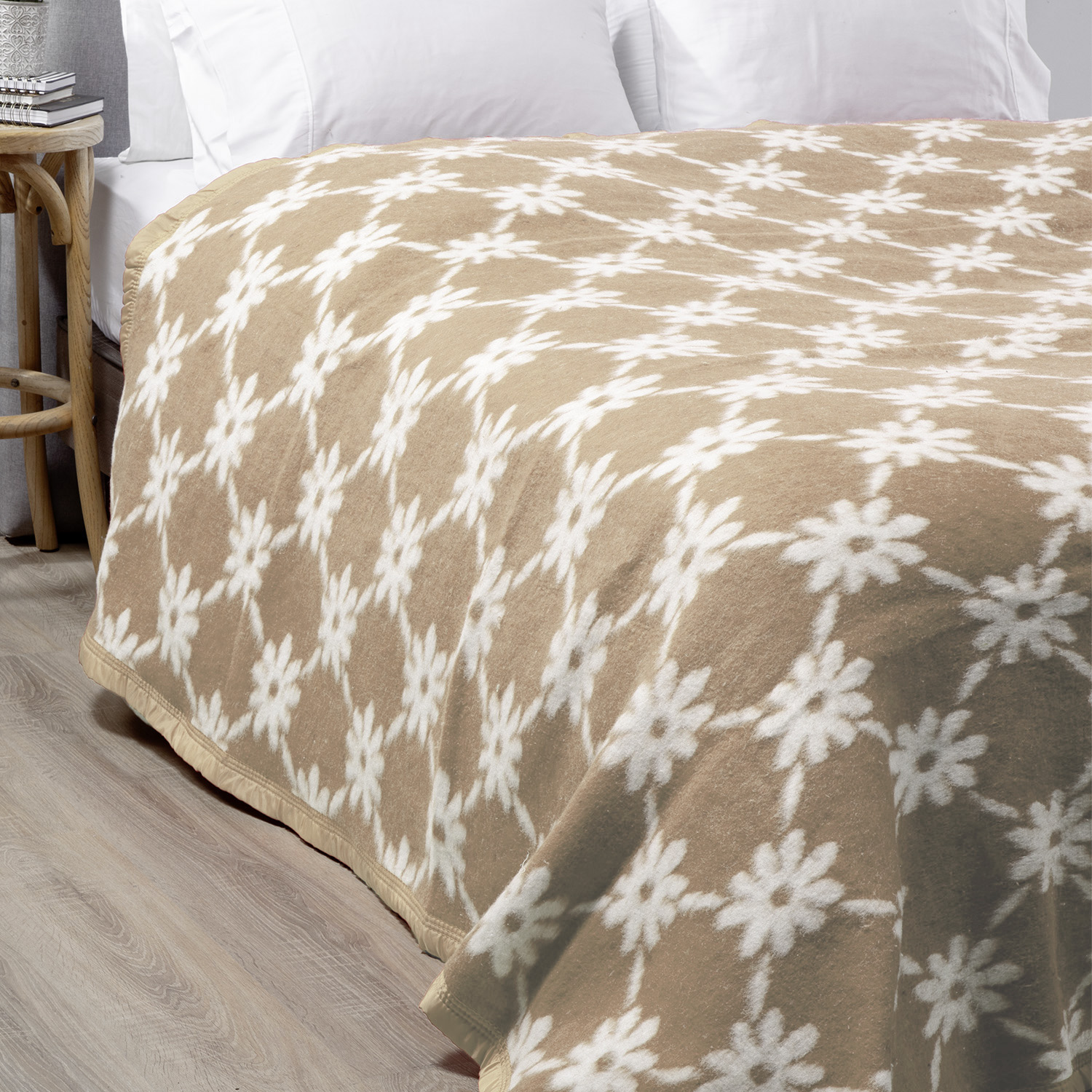 FRAZADA JAQUARD PUNTO BEIGE KING 2 FRAZADA JAQUARD PUNTO BEIGE KING - Imagen 2