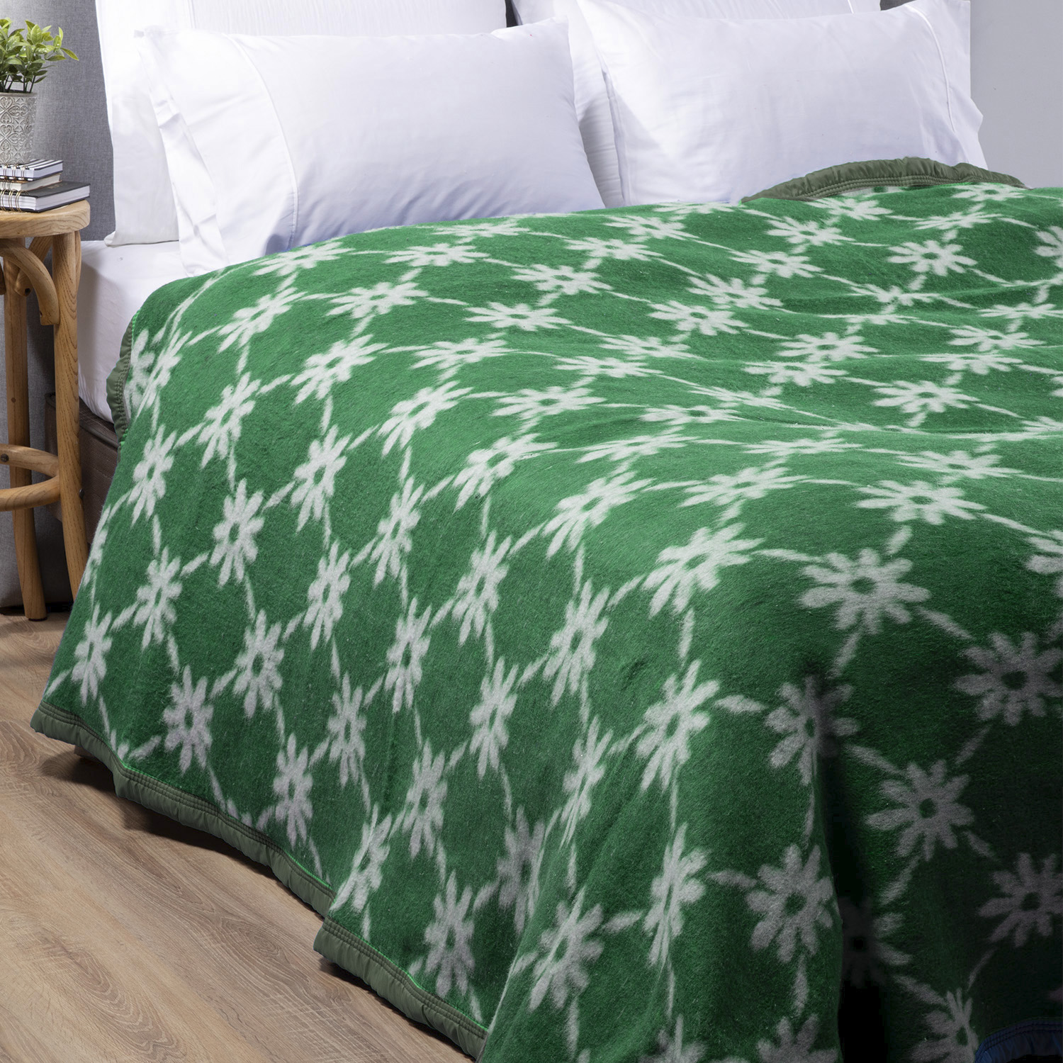 FRAZADA JAQUARD PUNTO VERDE KING 2 FRAZADA JAQUARD PUNTO VERDE KING - Imagen 2